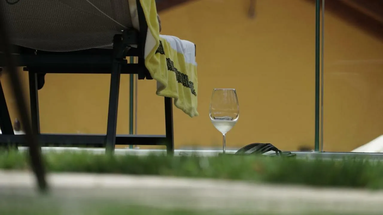 *** Resort Agriturismo Acinatico Wine Relais Fumane Italy