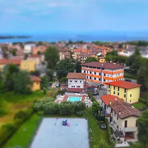 Bel Sito ** Peschiera del Garda