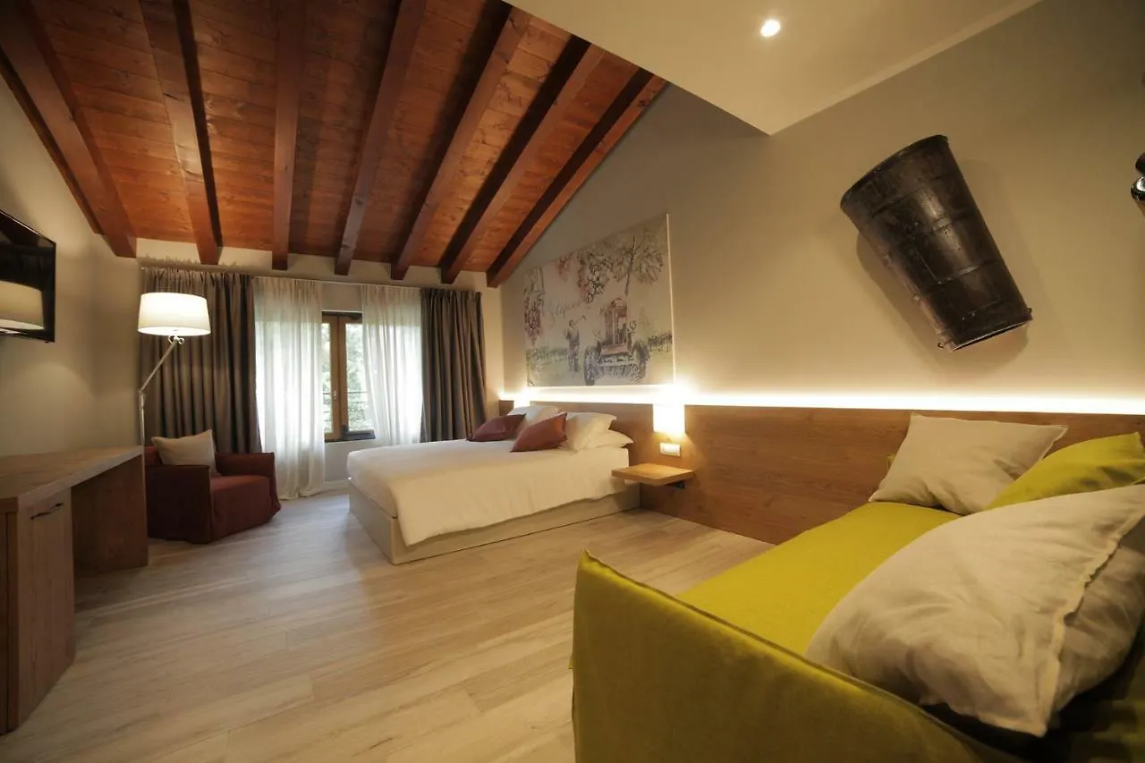 Agriturismo Acinatico Wine Relais フマーネ リゾート